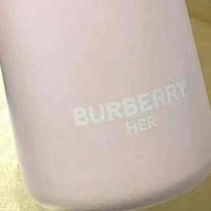 Burberry  保溫瓶 全新 粉絲 櫻花粉 配件 水壺 500ml-4