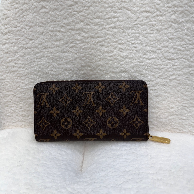 近新🧨LV 原花 Zippy 拉鍊長夾｜Monogram 老花皮夾｜M41895｜莓紅內裡-1
