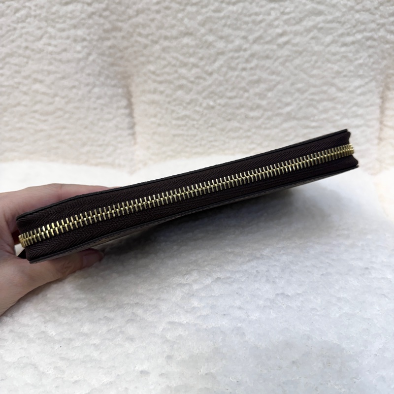 近新🧨LV 原花 Zippy 拉鍊長夾｜Monogram 老花皮夾｜M41895｜莓紅內裡-4