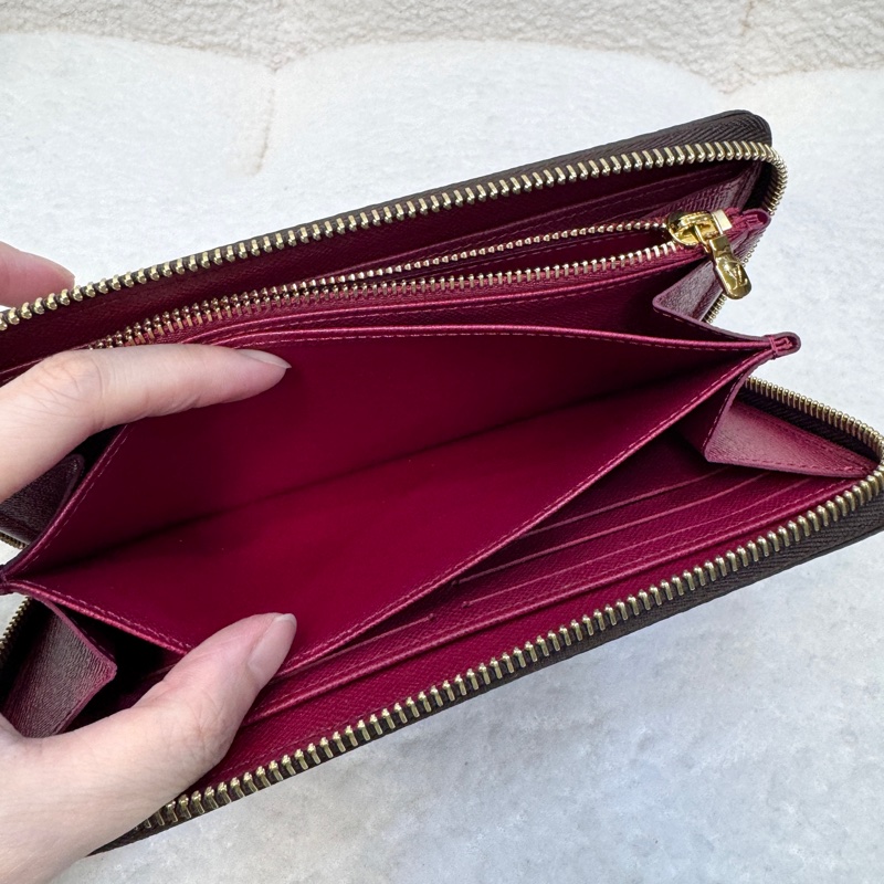 近新🧨LV 原花 Zippy 拉鍊長夾｜Monogram 老花皮夾｜M41895｜莓紅內裡-10