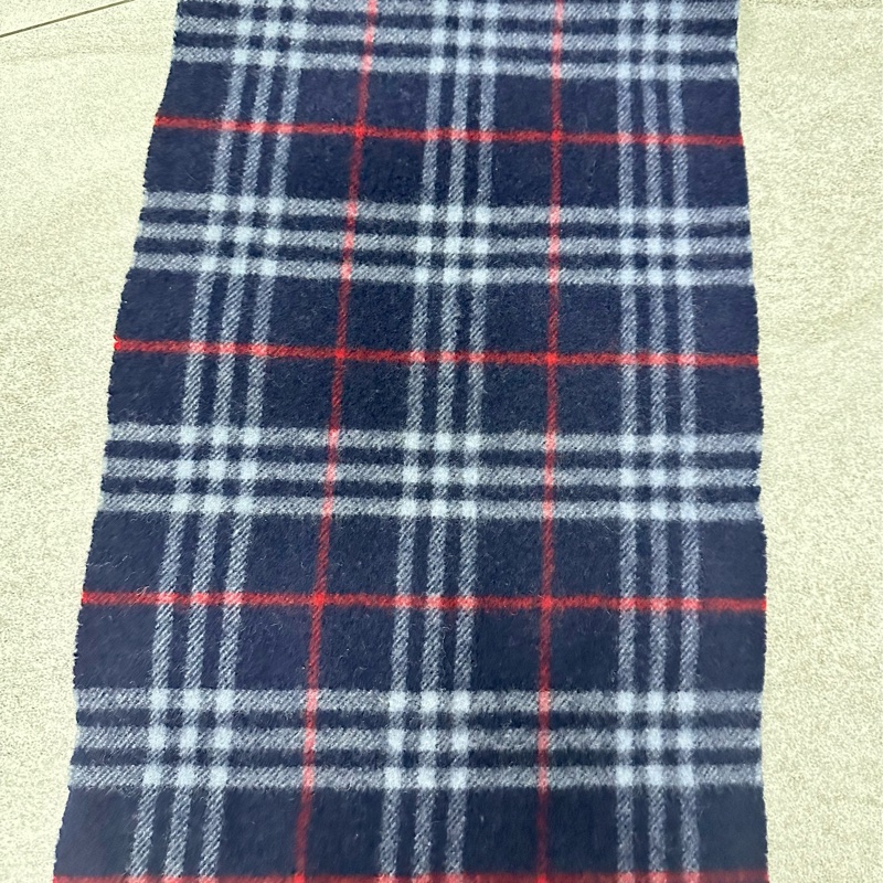 BURBERRY海軍藍格紋羔羊毛圍巾✨-8