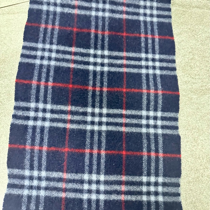 BURBERRY海軍藍格紋羔羊毛圍巾✨-14
