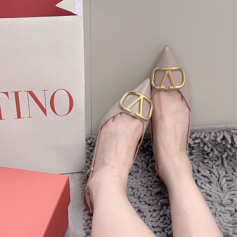 Valentino裸色奶茶色紅底基本款高跟鞋/低跟鞋-7