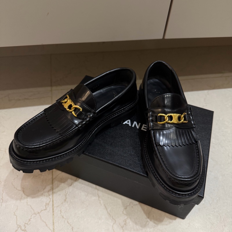 Celine經典款凱旋門logo厚底樂福鞋-1