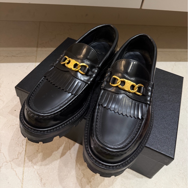 Celine經典款凱旋門logo厚底樂福鞋-2