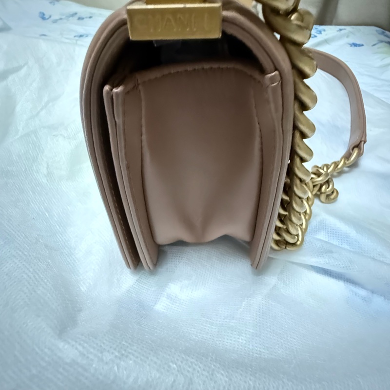 CHANEL BOY 20 香奈兒-1