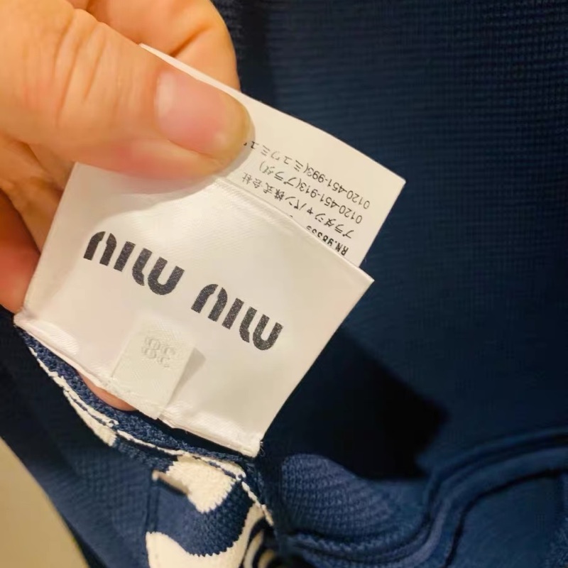 Miumiu連體褲38碼-3