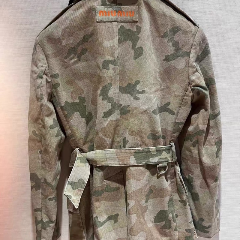 Miumiu外套38碼全新帶吊牌-1