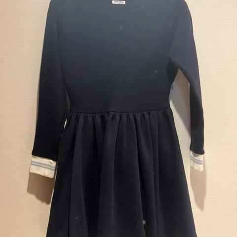 miumiu連衣裙xs