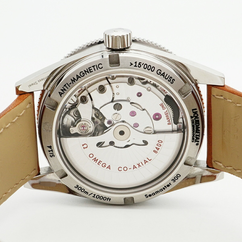 歐米茄海馬系列 233.32.41.21.01.002 黑色錶盤男士腕錶-4