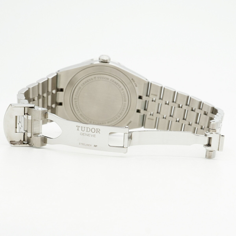 帝舵皇家28600黑色錶盤男士腕錶-3