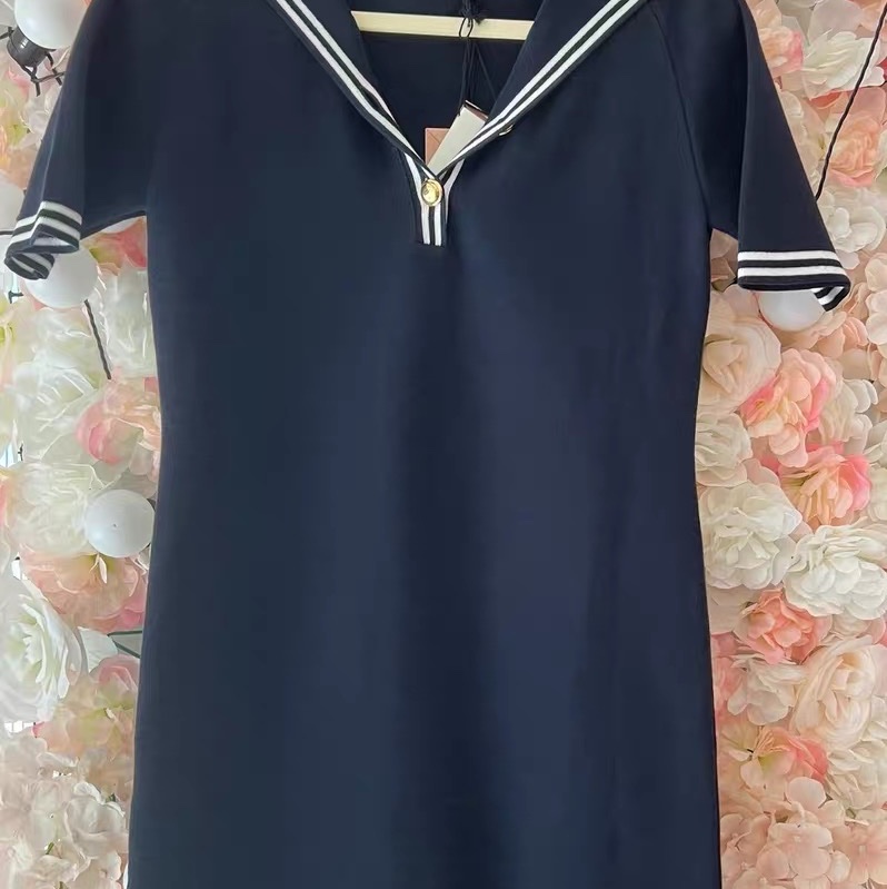miumiu海軍連衣裙36碼有吊牌-0
