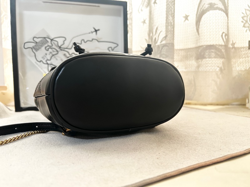 Tory Burch Kira 鑽石絎縫迷你背包/側背包-7