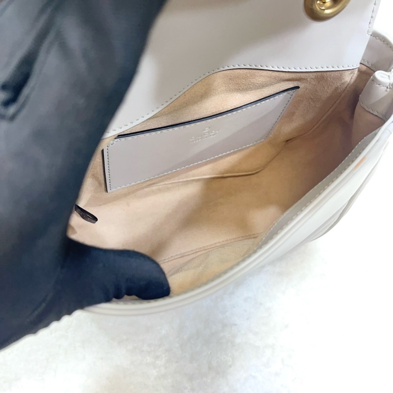 Gucci GG Marmont 馬夢灰色牛皮方胖鏈條側背包739682-6