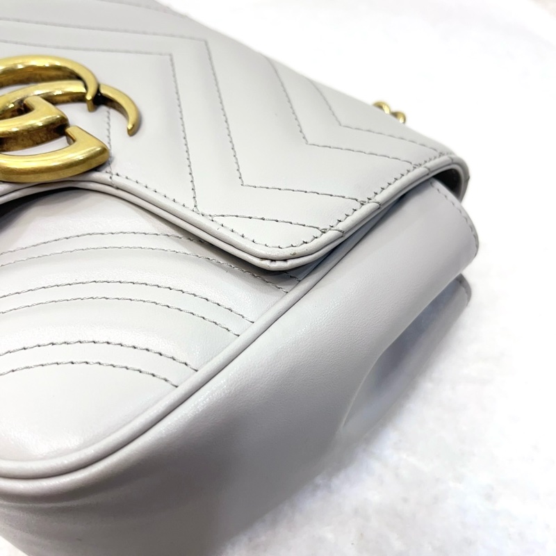 Gucci GG Marmont 馬夢灰色牛皮方胖鏈條側背包739682-11