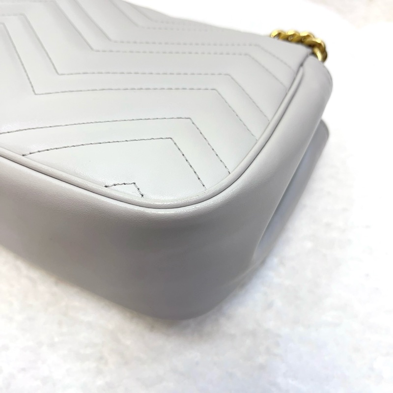 Gucci GG Marmont 馬夢灰色牛皮方胖鏈條側背包739682-12