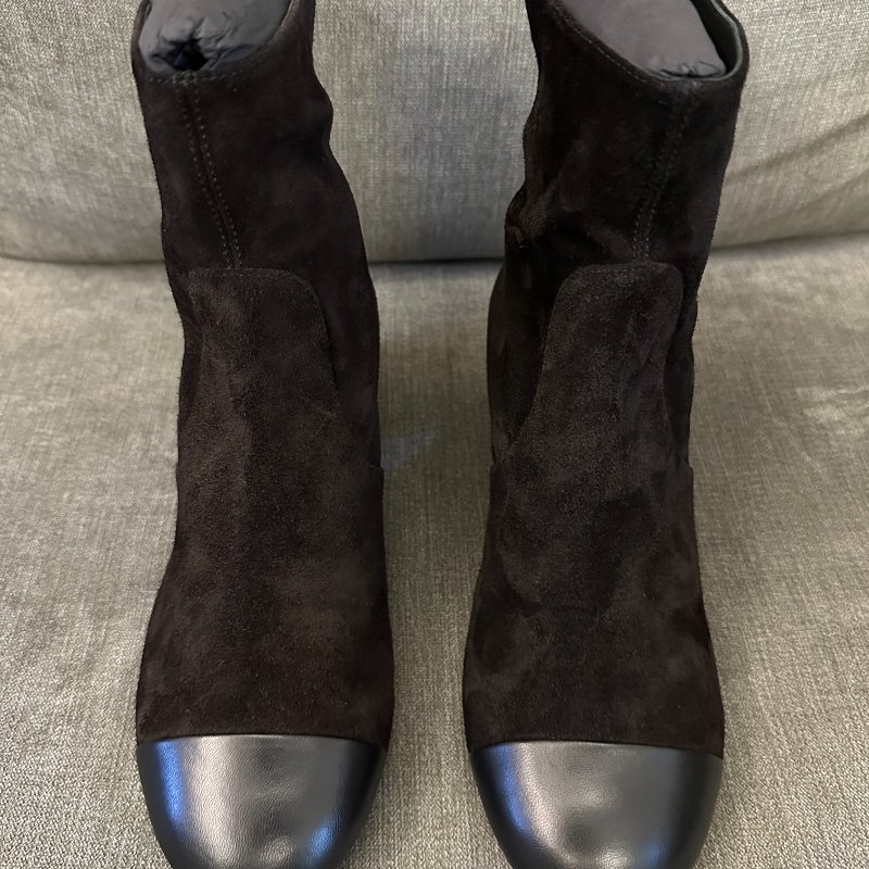 CHANEL 麂皮短靴-0