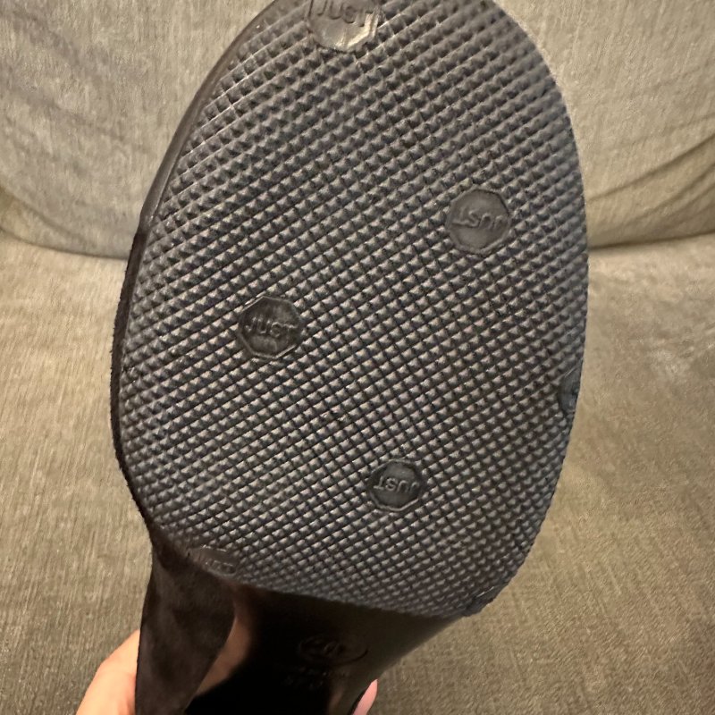 CHANEL 麂皮短靴-5