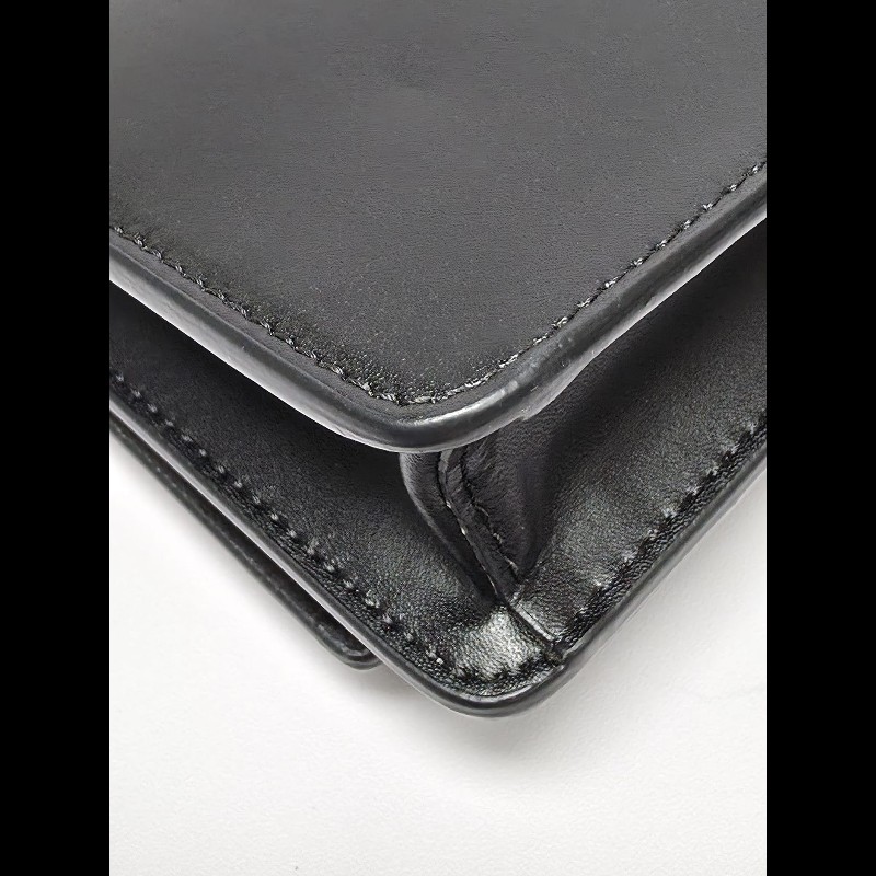 Fendi - Wallet on chain-9