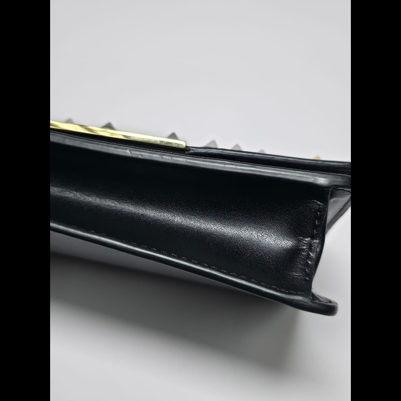 Fendi - Wallet on chain-23