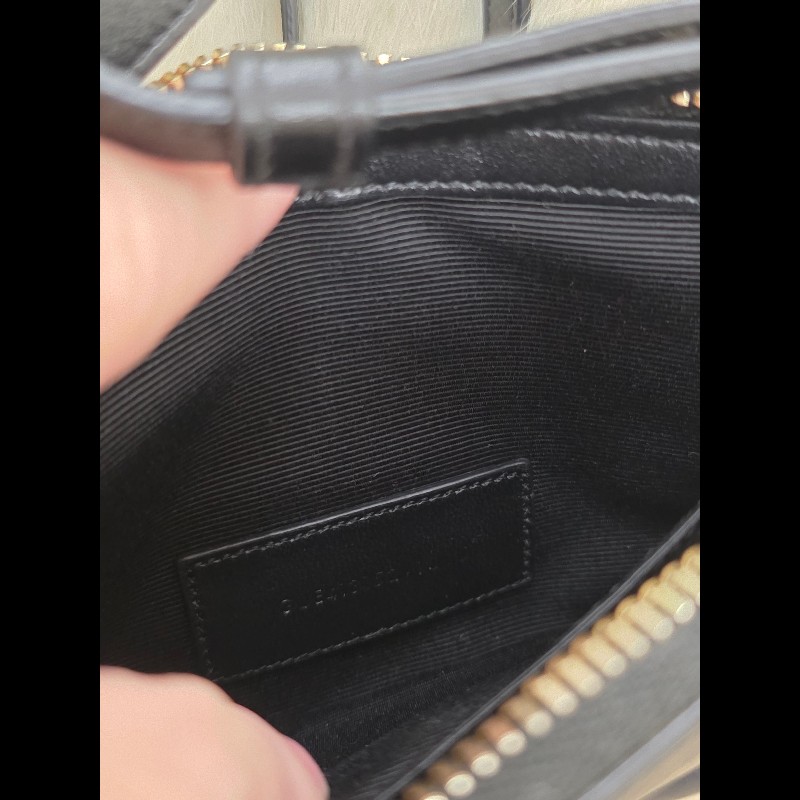 YSL TEEN 斜背皮革包-14