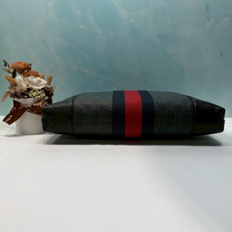 GUCCI Supreme帆布郵差包-5