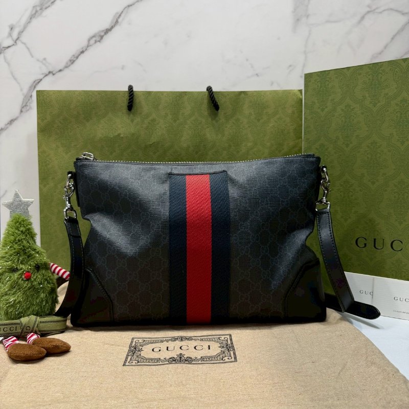 GUCCI Supreme防水帆布郵差包-1