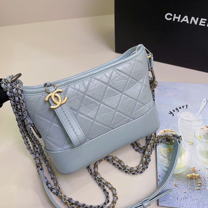 Chanel • Gabrielle 霧霾藍流浪包 小號-0