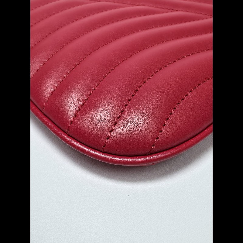LV 紅色New Wave Zipped Pochette-6