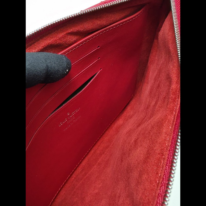LV 紅色New Wave Zipped Pochette-11