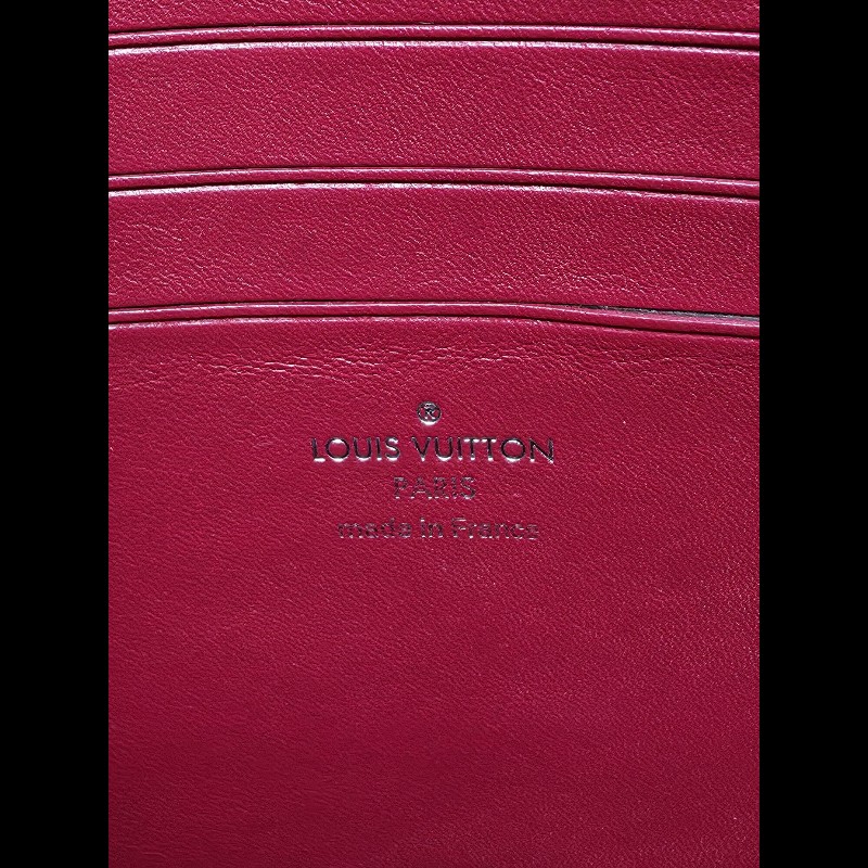 LV 紅色New Wave Zipped Pochette-14