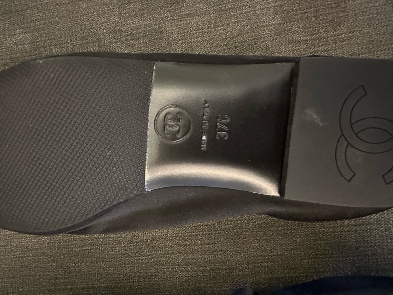 CHANEL 緞面尖頭蝴蝶結平底鞋-7