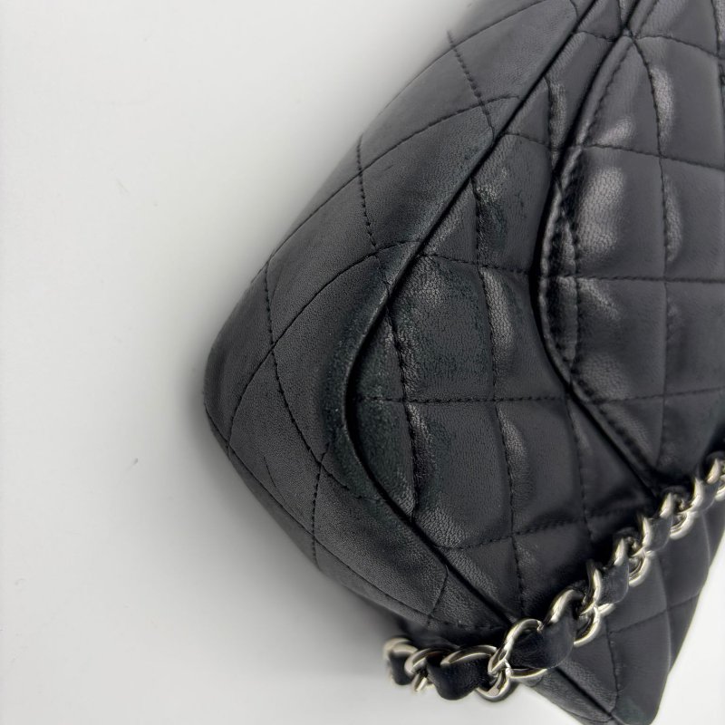 Chanel Classic Flap 單肩腋下包-9