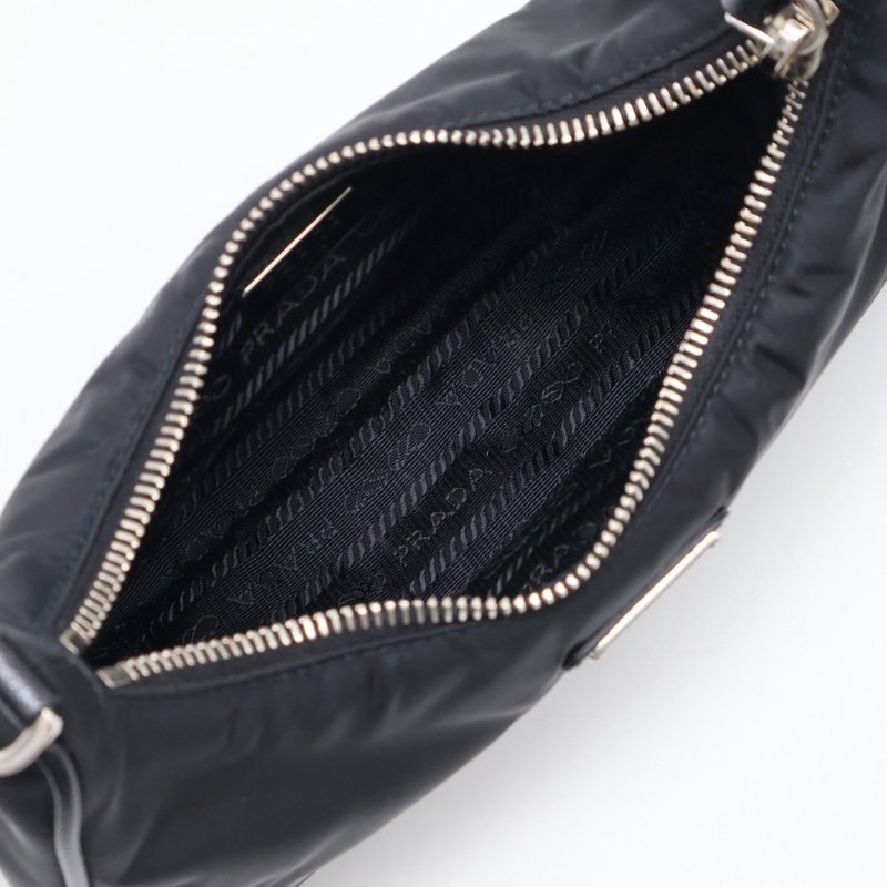 PRADA 經典三合一尼龍斜背包 - 黑銀-9