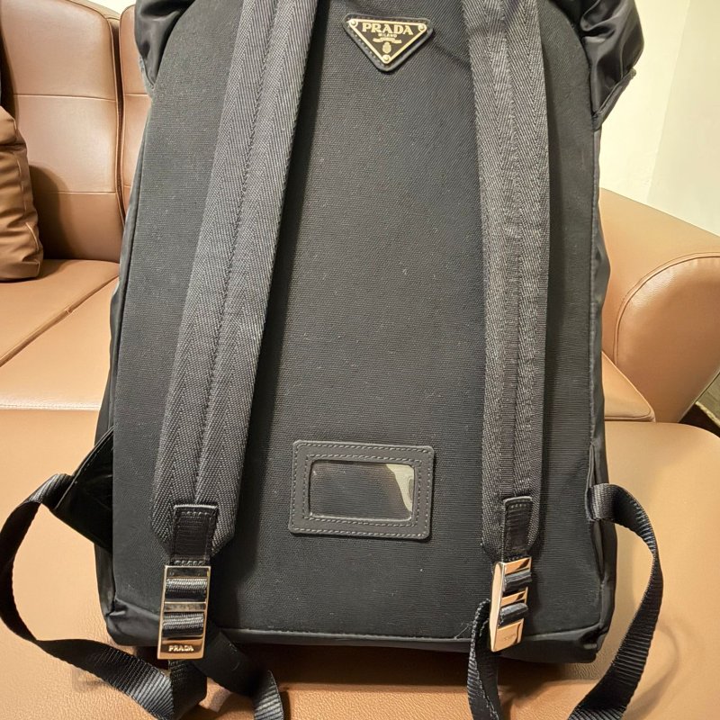 PRADA 經典尼龍登山後背包 Tessuto Montagna VZ0060 黑色 三角Logo 微風購入 正品-5