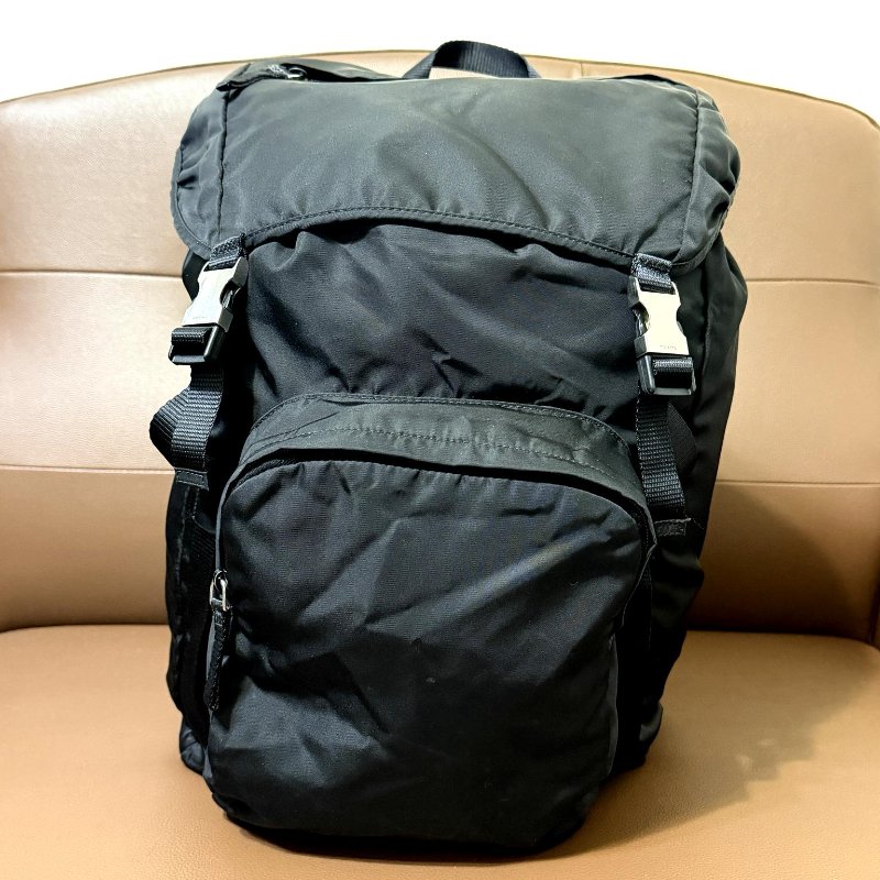 PRADA 經典尼龍登山後背包 Tessuto Montagna VZ0060 黑色 三角Logo 微風購入 正品-5