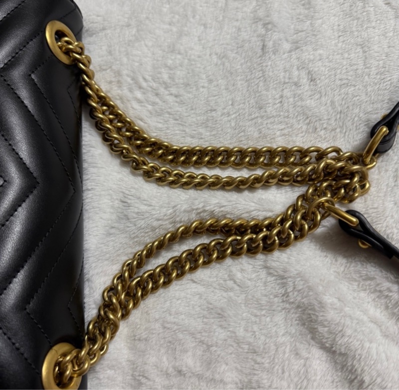 GUCCI GG Marmont 肩背包 小號 26 黑色 金扣-27