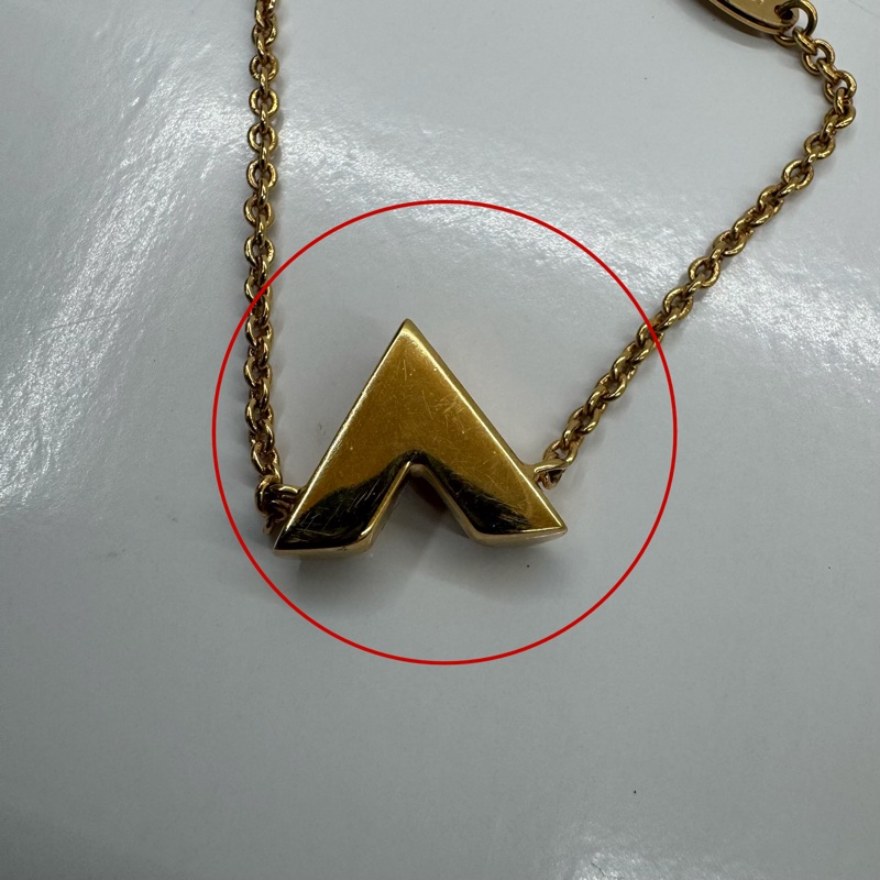 Louis Vuitton 路易威登 V字手鍊 M61084-7