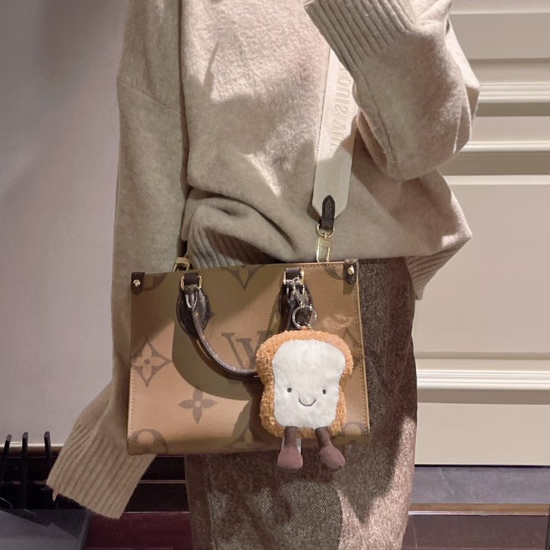 LOUIS VUITTON On the go - PM拚色-34