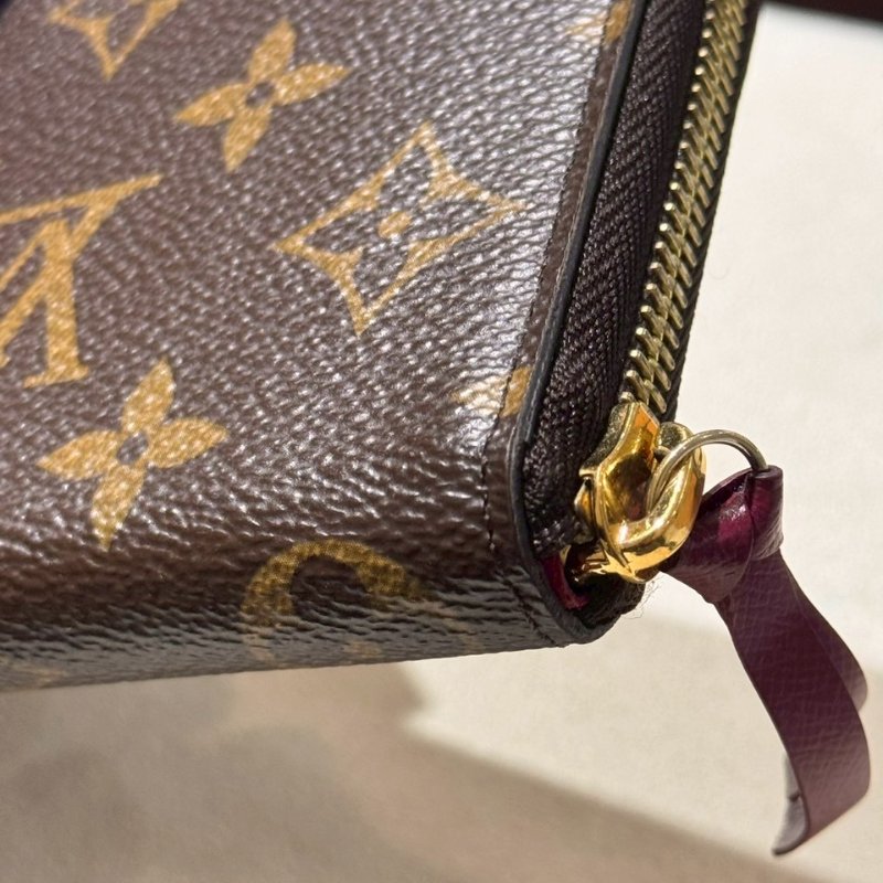 Louis Vuitton  經典桃紅長夾-17