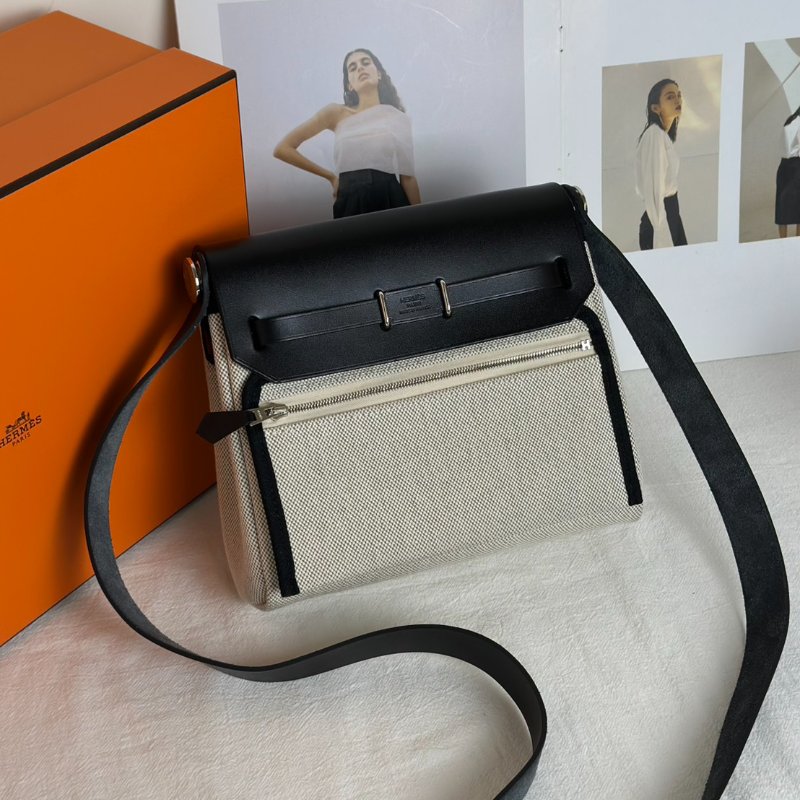 HERMES Herbag zip 20 - 黑銀 K-4