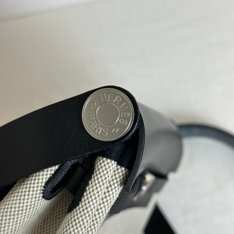 HERMES Herbag zip 20 - 黑銀 K-6