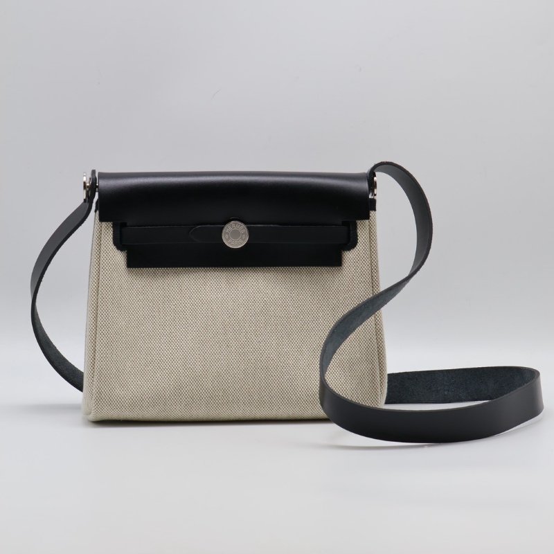 HERMES Herbag zip 20 - 黑銀 K-0