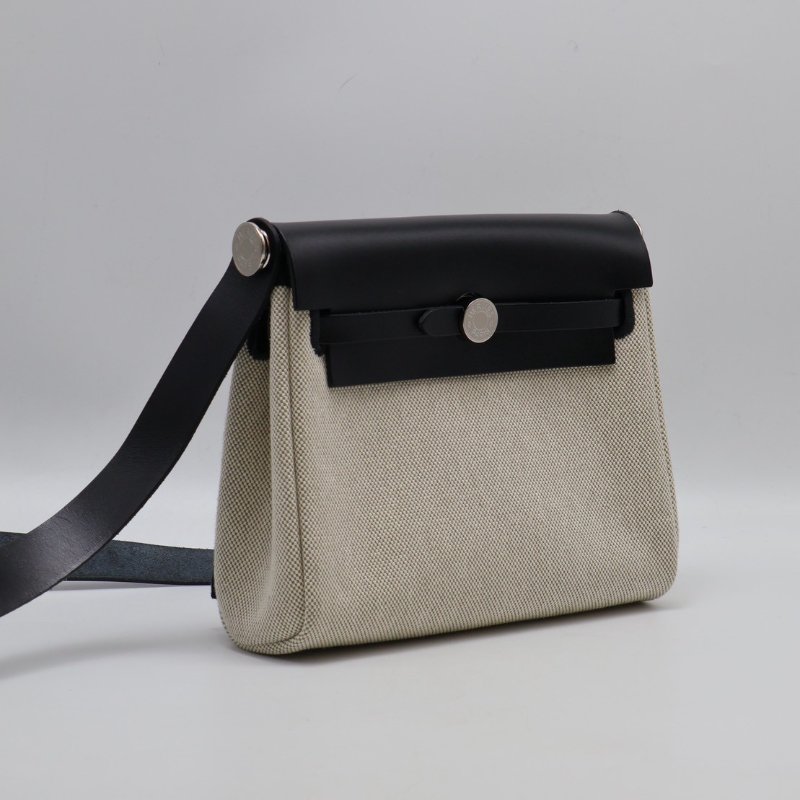 HERMES Herbag zip 20 - 黑銀 K-2