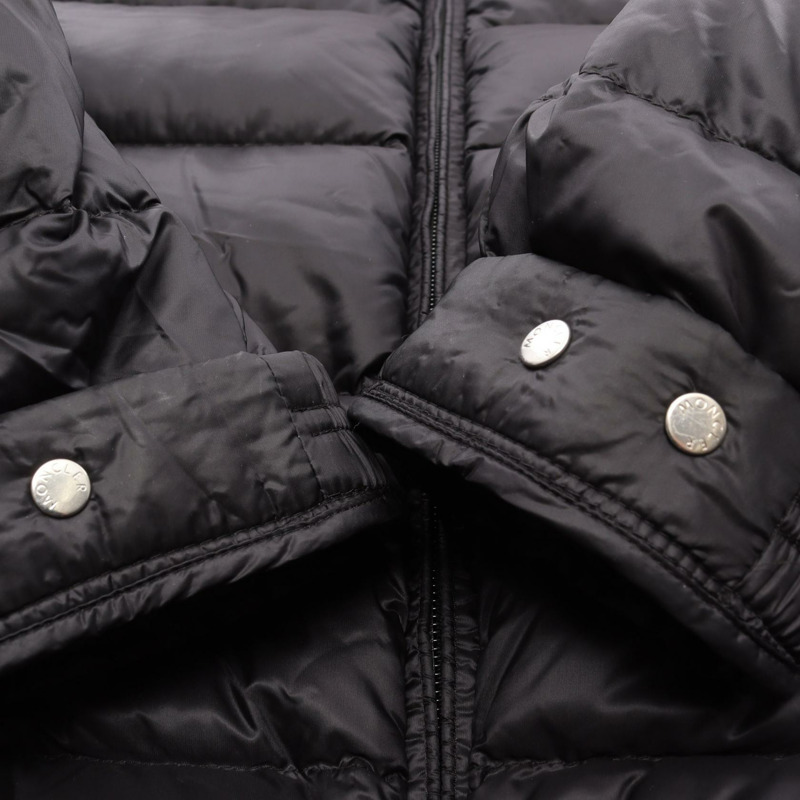 MONCLER SASSIERE 男士尼龍黑色羽絨外套 #2 二手-5