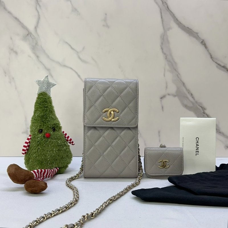CHANEL 22C手機耳機包-0