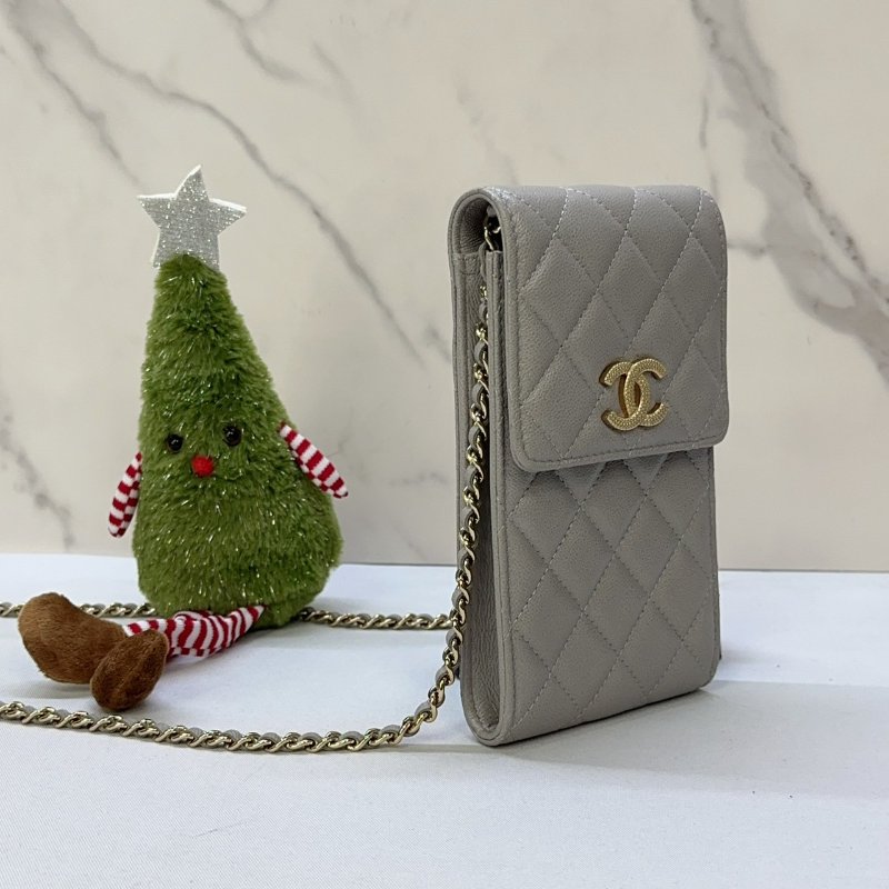 CHANEL 22C手機耳機包-2