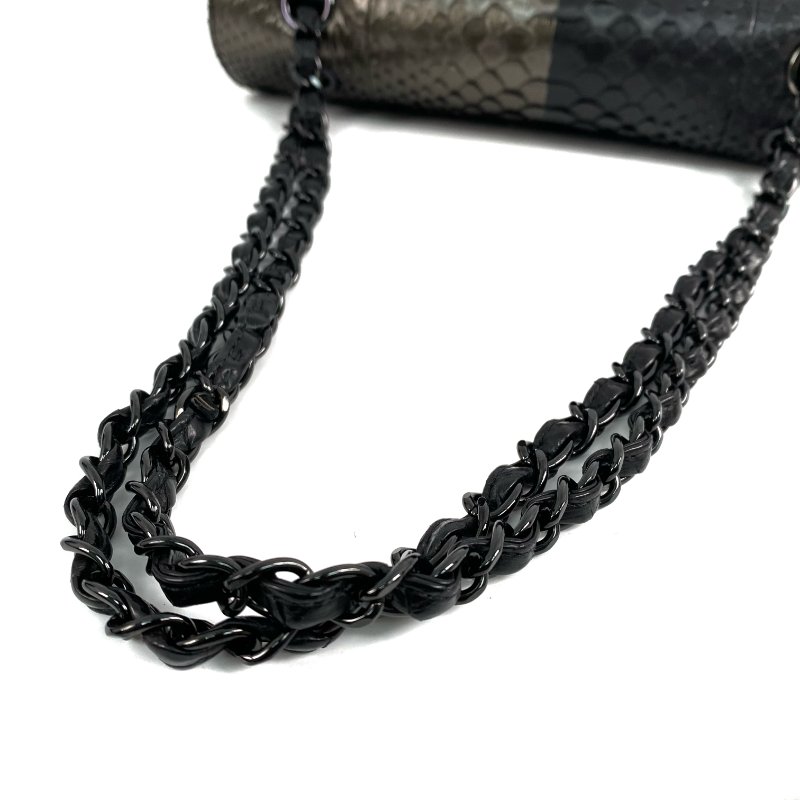 △ Chanel 香奈兒 CF25 Black And Grey Python Black Tone Metal Classic Double Flap Chain Shoulder Bag No.21 A01112 黑色和灰色蛇皮黑色金屬鎖鏈肩背袋No.21 - 267000425-7