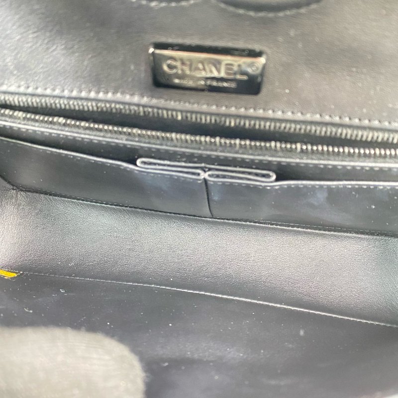 △ Chanel 香奈兒 CF25 Black And Grey Python Black Tone Metal Classic Double Flap Chain Shoulder Bag No.21 A01112 黑色和灰色蛇皮黑色金屬鎖鏈肩背袋No.21 - 267000425-18
