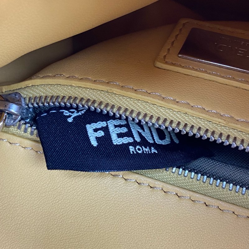 △ Fendi 芬迪 Yellow Shearling Mini Peekaboo 2 Way Bag 8BN244 黃色羊毛兩用袋 - 267001664-19